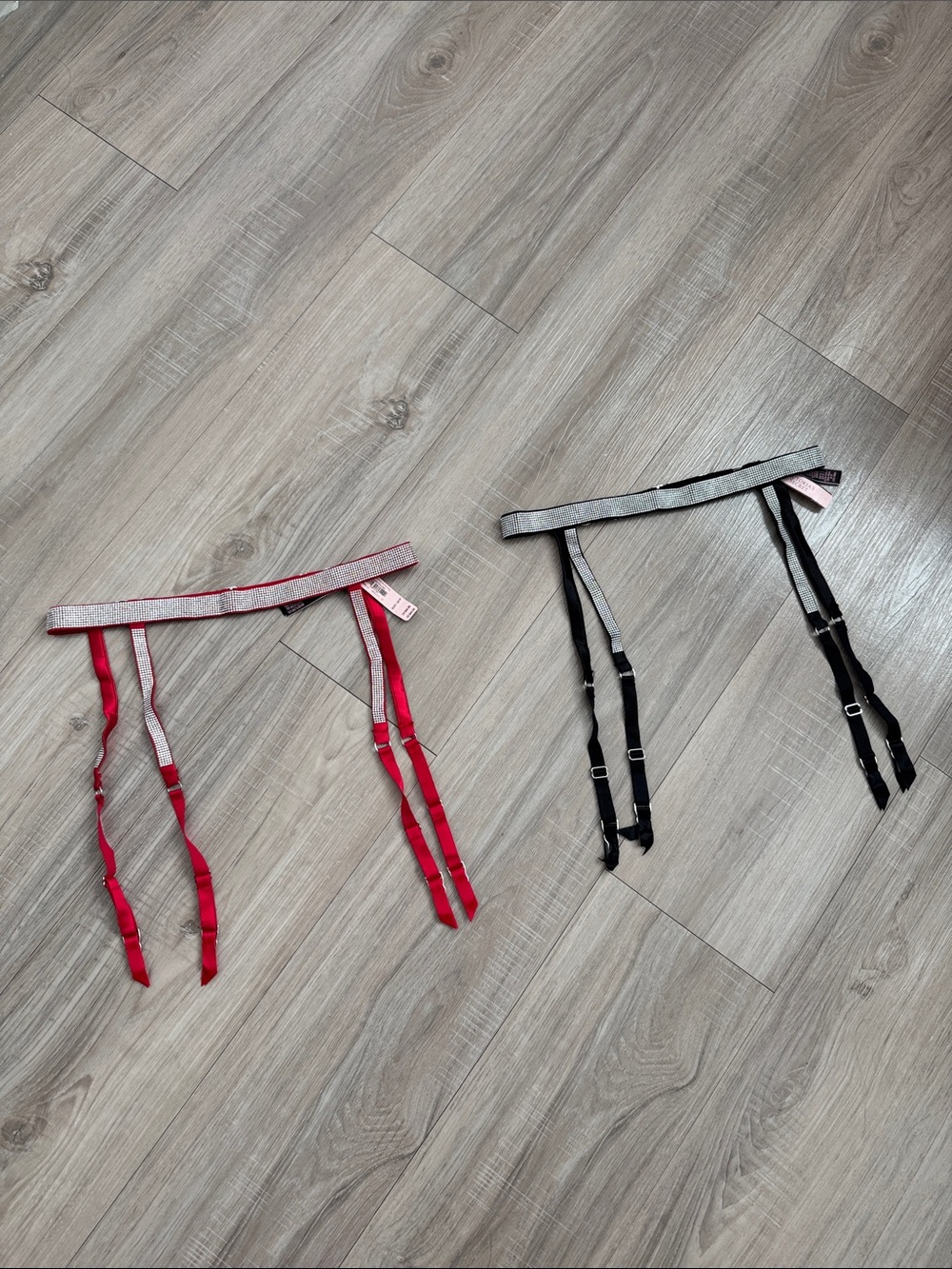 NWT VICTORIA’S SECRET Set of Two Garter Belts in Red and Black, XS/S